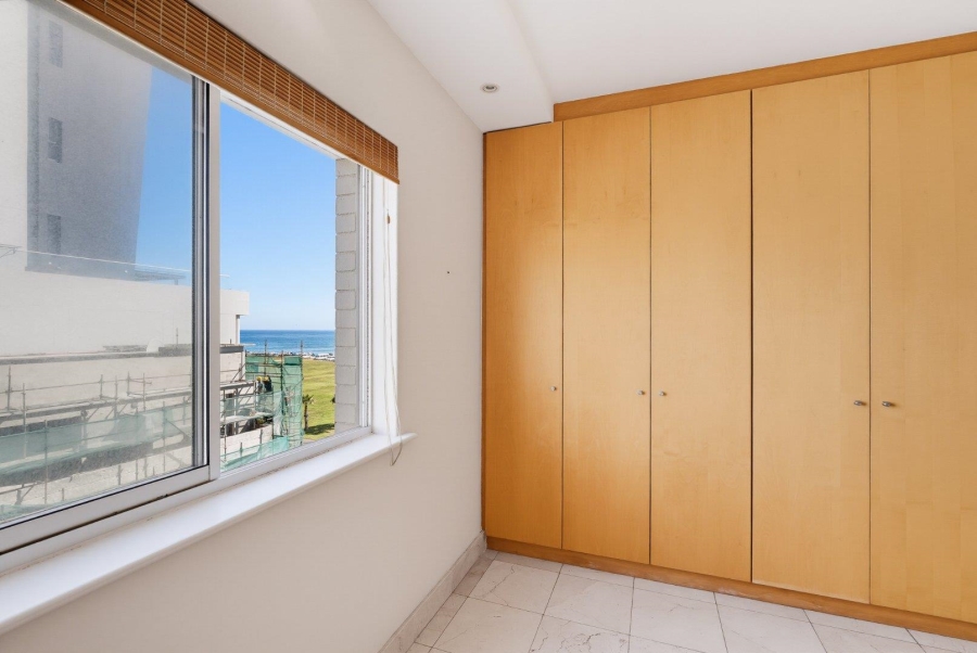 3 Bedroom Property for Sale in Mouille Point Western Cape
